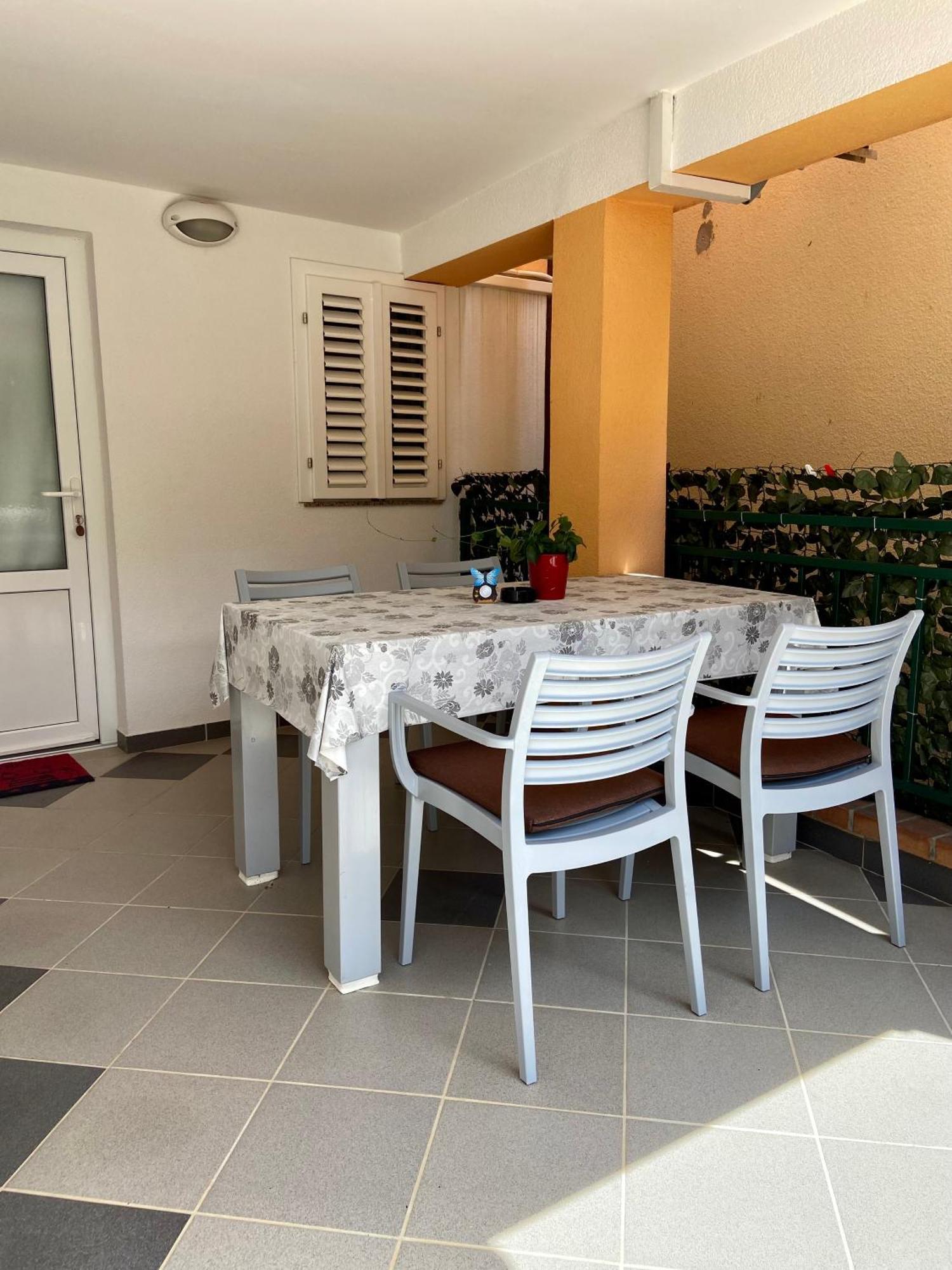 Apartments Leila Mali Lošinj Eksteriør billede
