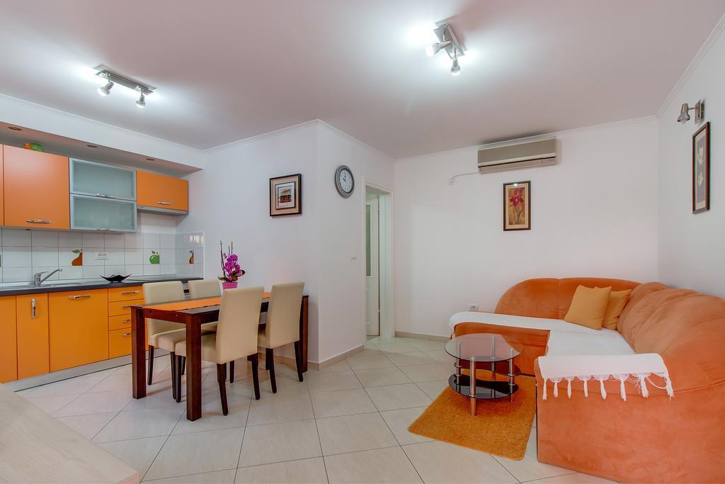 Apartments Leila Mali Lošinj Eksteriør billede