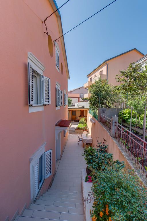 Apartments Leila Mali Lošinj Eksteriør billede