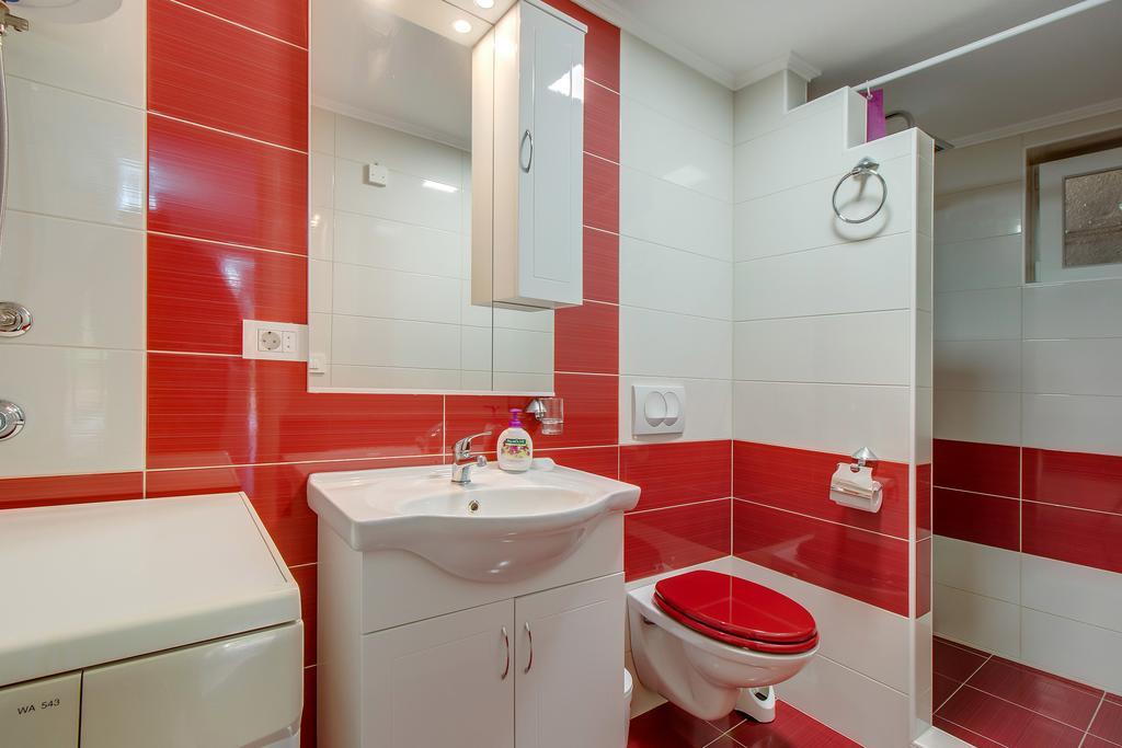 Apartments Leila Mali Lošinj Eksteriør billede